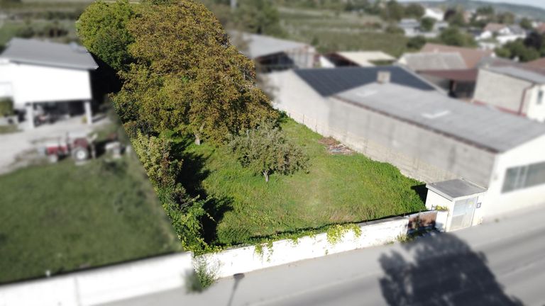 Grundstück in Langenlois