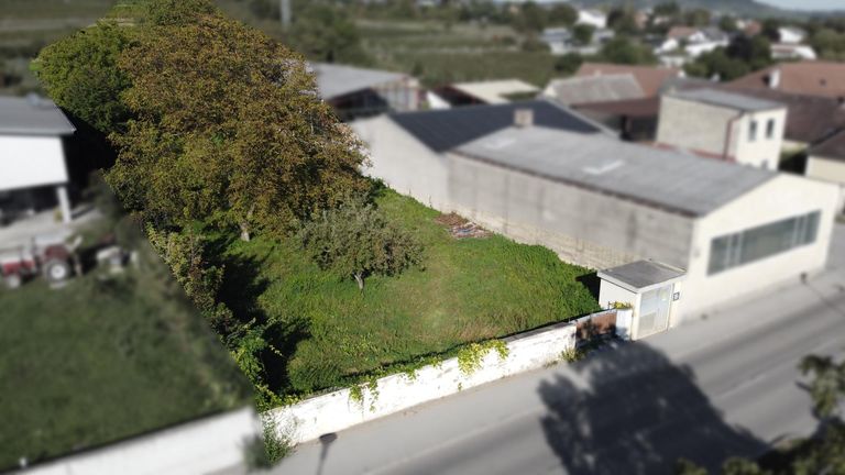 Grundstück in Langenlois