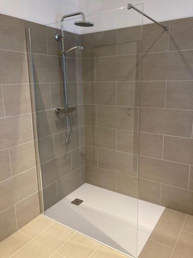 Bad - schlüsselfertig