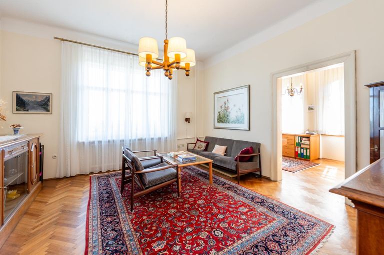 Wohnzimmer EG Altbau