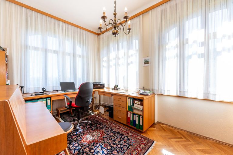 Büro EG Altbau