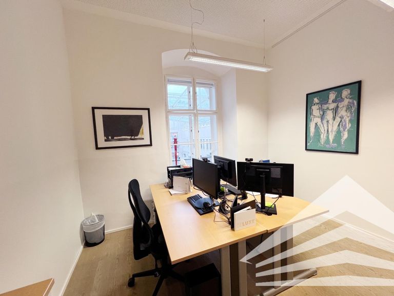 Doppelbüro