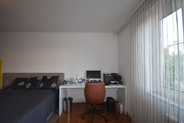 WG-Zimmer - Geräumige 3 Zimmer WG-Wohnung mit kleinem Balkon im Innenhof Miete Andräviertel Salzburg