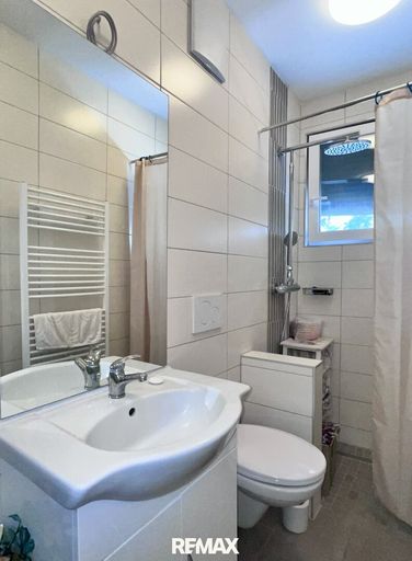 Badezimmer im Erdgeschoss