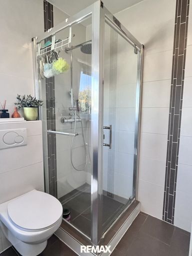 Badezimmer im Obergeschoss
