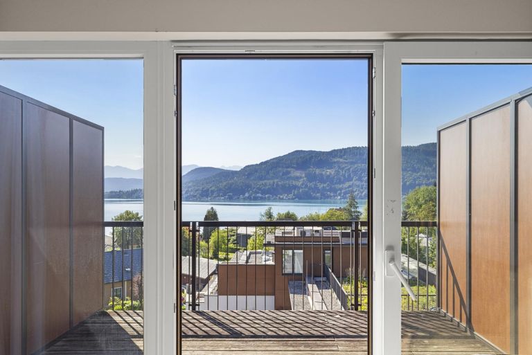 Zugang Terrasse samt Ausblick