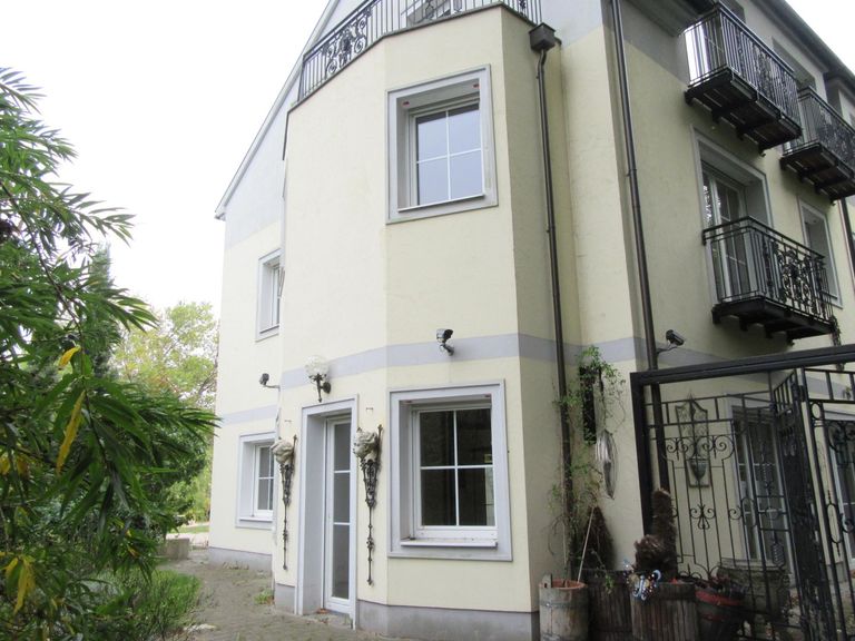 17 Seitenansicht
