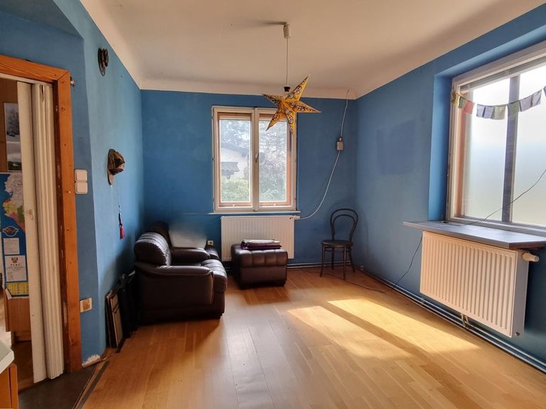 Zimmer 2, EG