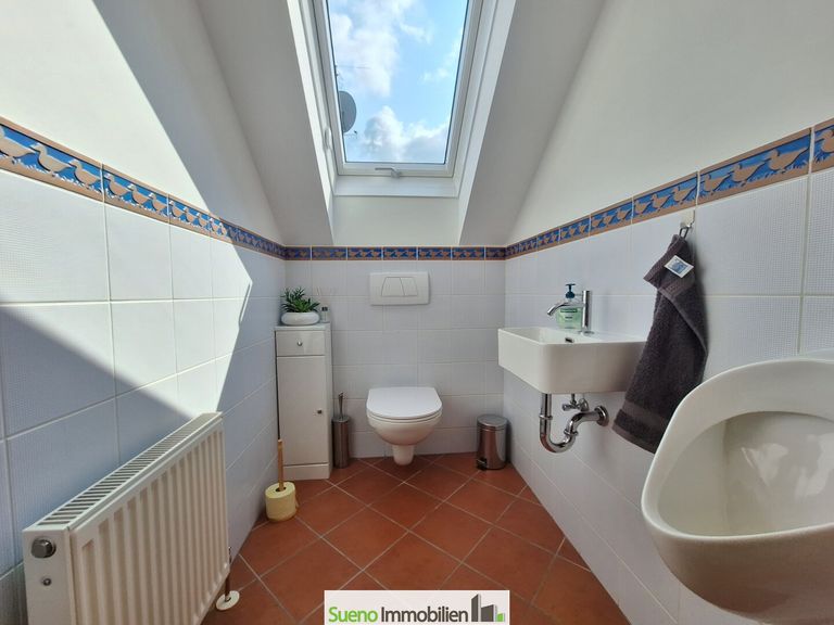 Toilette Dachgeschoss