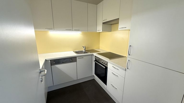 top ausgestattete Küche