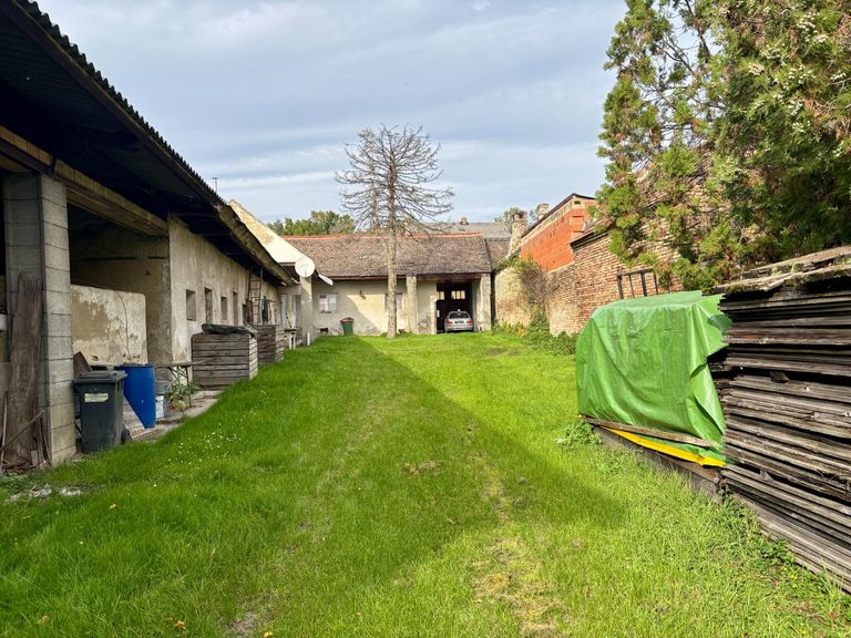 Rückansicht Grundstück