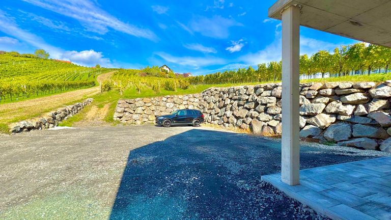 Wohnung in 8493 Klöch