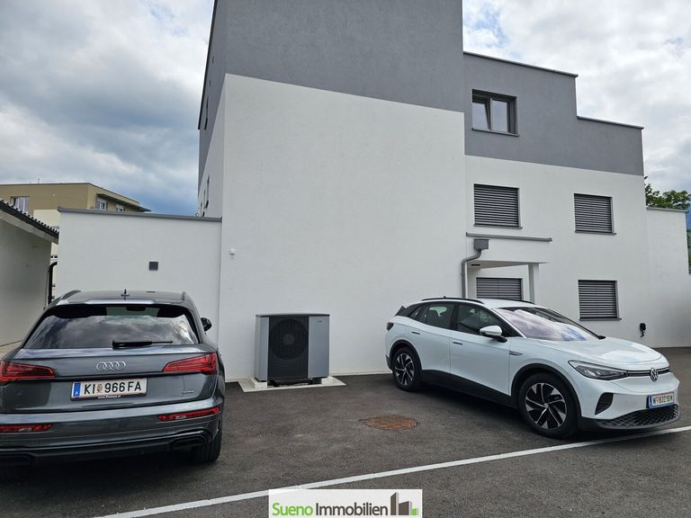 Parkmöglichkeiten am Objekt