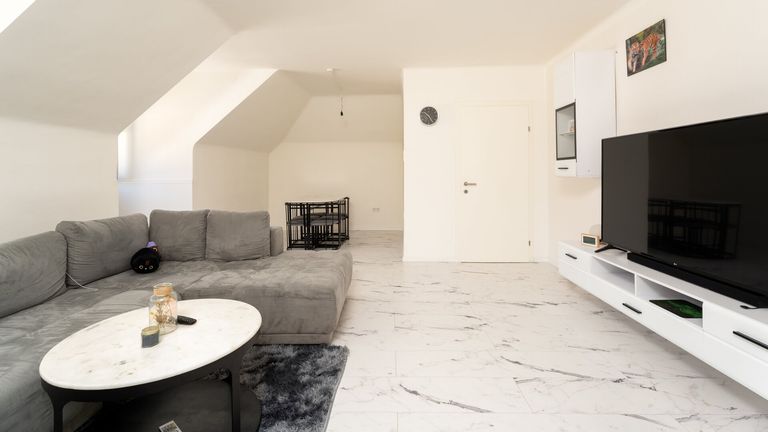 Wohnzimmer + Essbereich