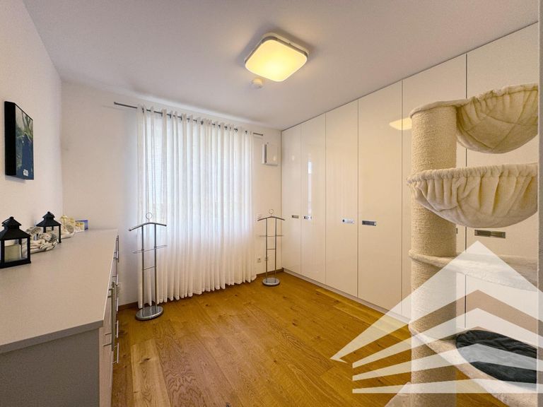 Schlafzimmer II bzw. Home-Office