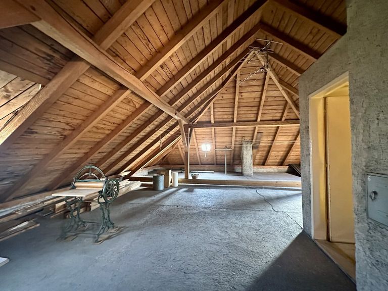 Dachgeschoß - ausbaubar