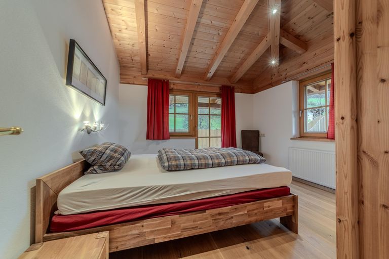 Schlafzimmer mit Kaiserblick im OG