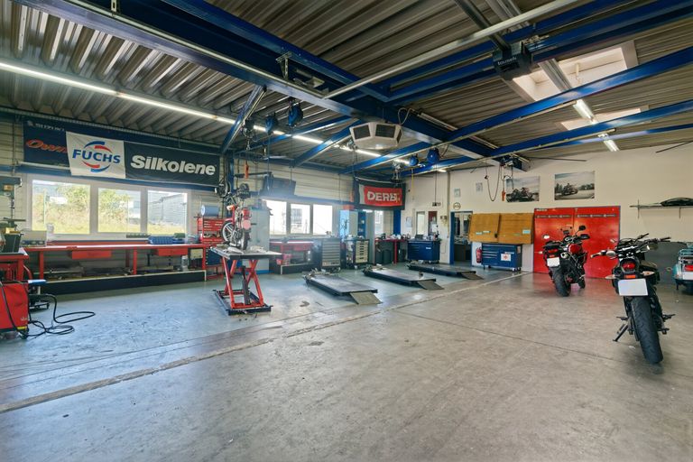 Werkstatt Zweirad-Center