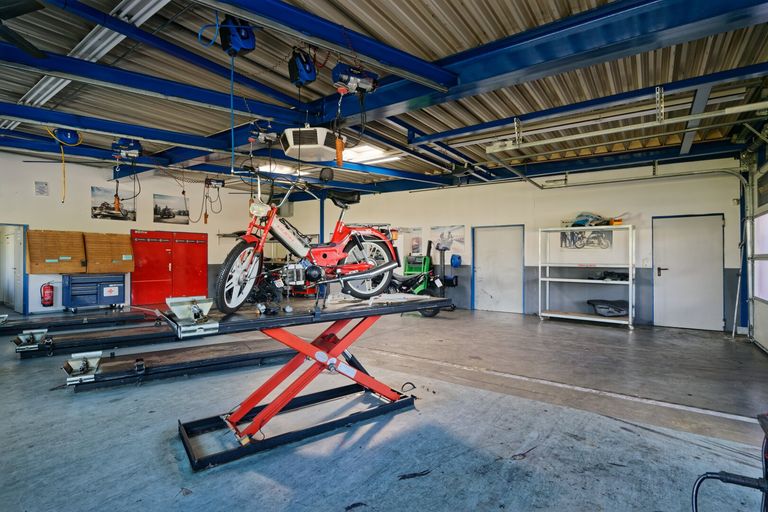 Werkstatt Zweirad-Center