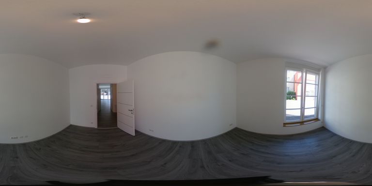 R0010960