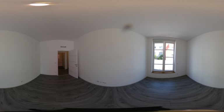 R0010963