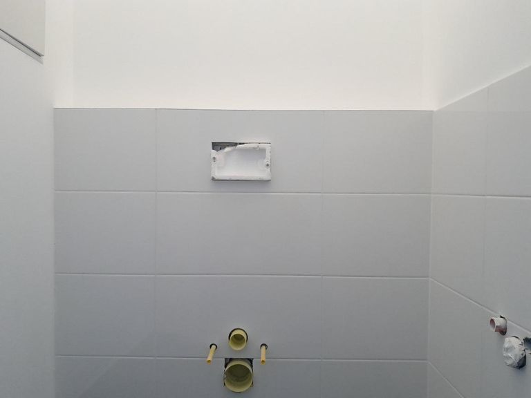 11 WC
