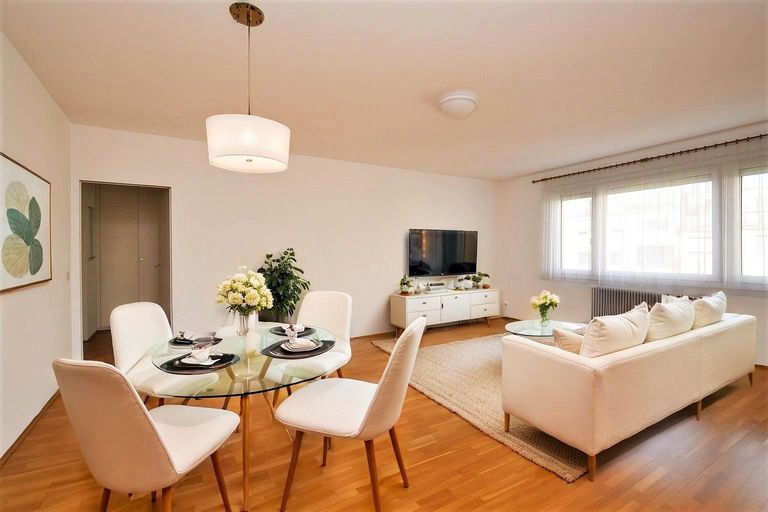 Wohnzimmer (virtuell eingerichtet)