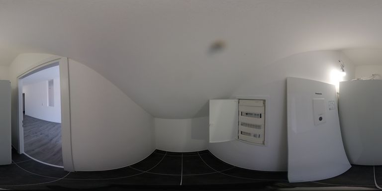 R0011014