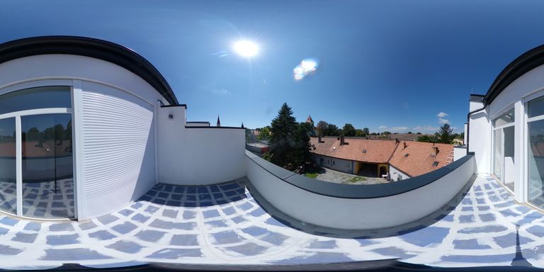 R0011023