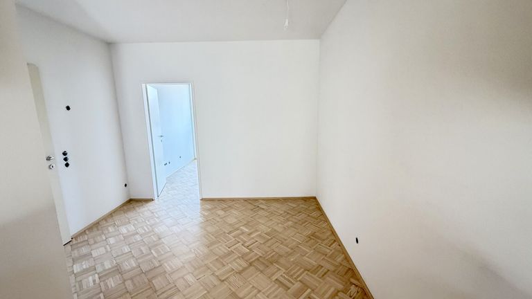 Wohnzimmer mit Küche