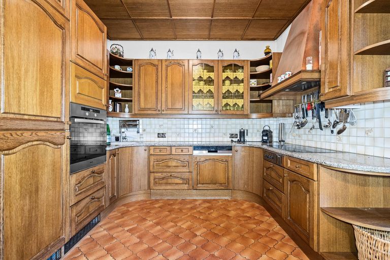 11 EFH 2103 - Küche