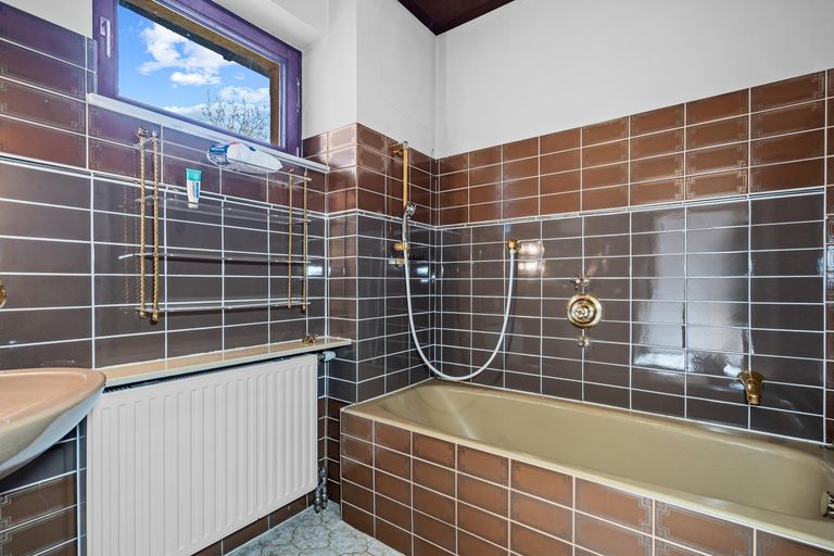 21 EFH 2103 - Badezimmer