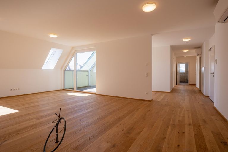 Wohnbereich mit Vorhaus