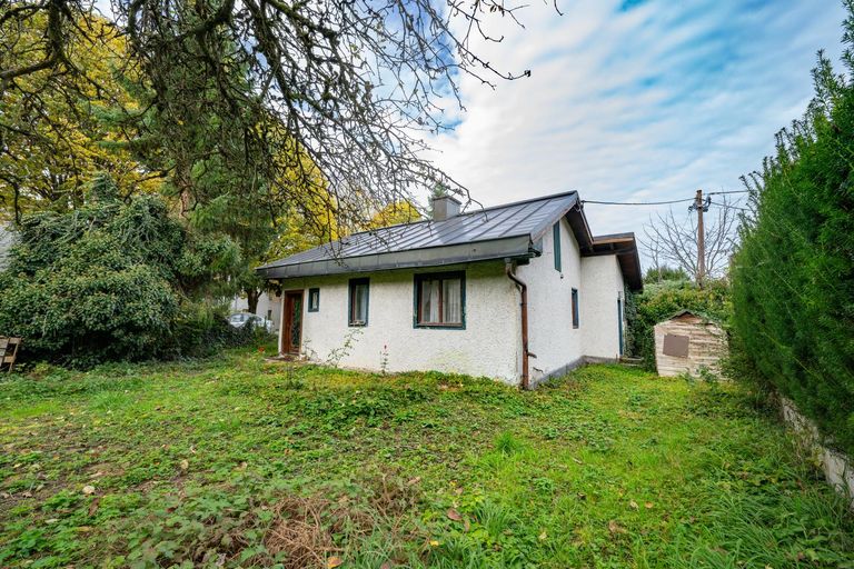 Außenansicht des Grundstückes (3)