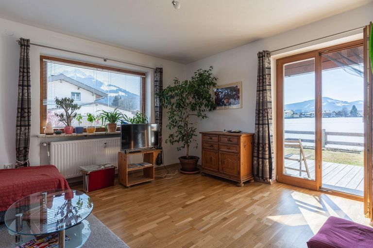 Wohnzimmer EG-Wohnung