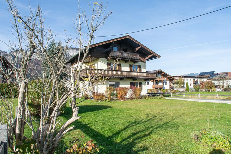 Baugrund mit Altbestand