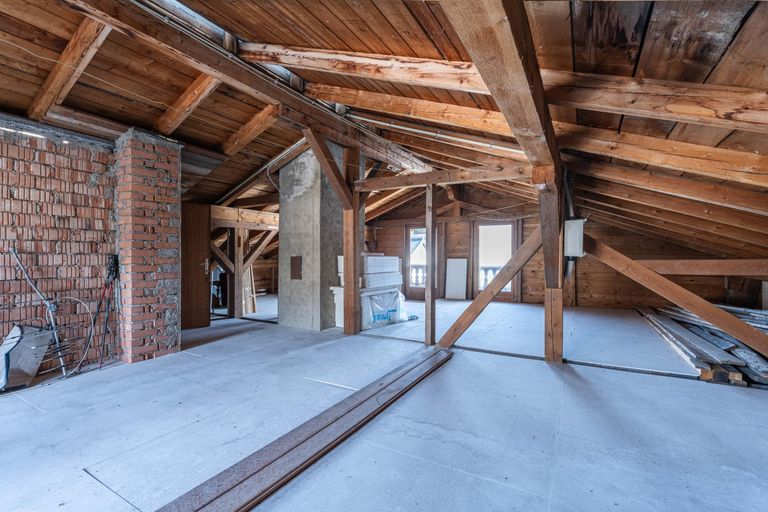 Dachboden - ausbaufähig