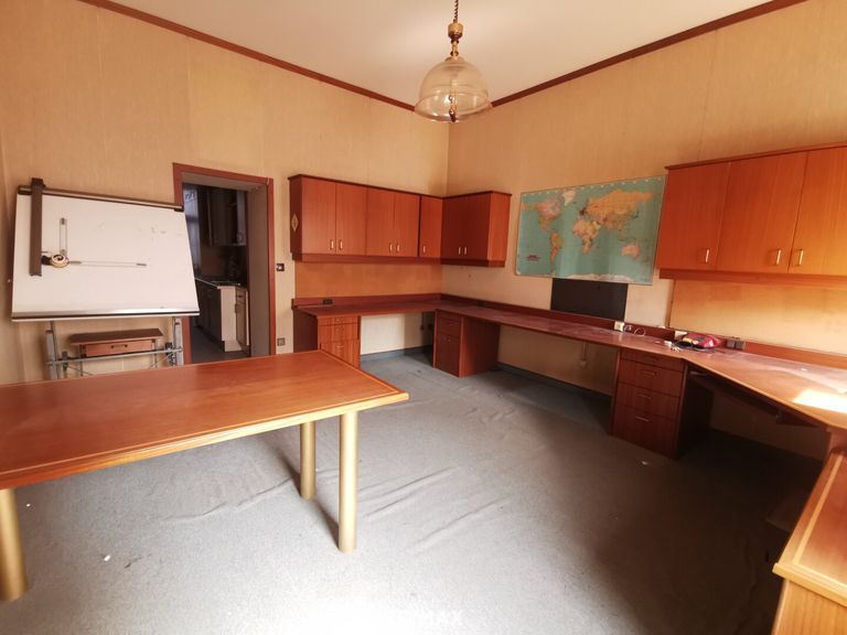 Wohnraum, ehemals Büro