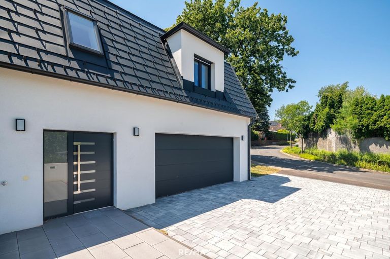 Aussenansicht - Garage