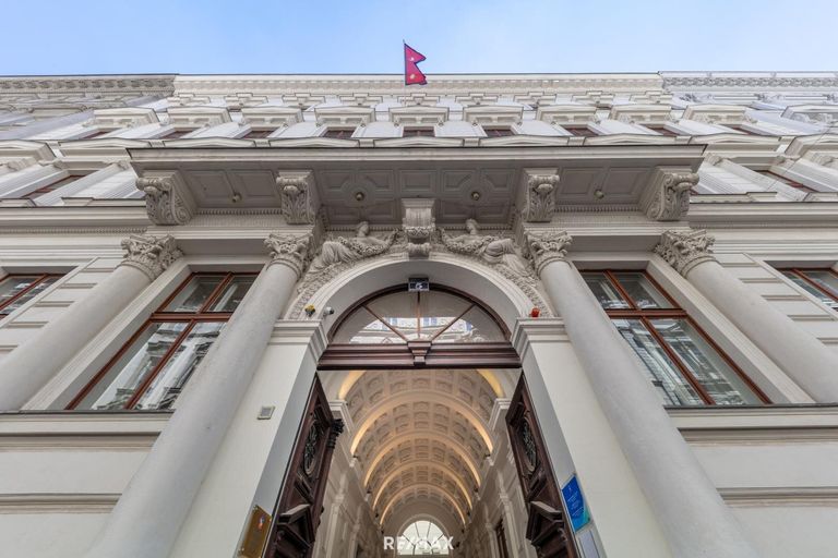 Herrschaftliche Fassade im Botschaftsviertel