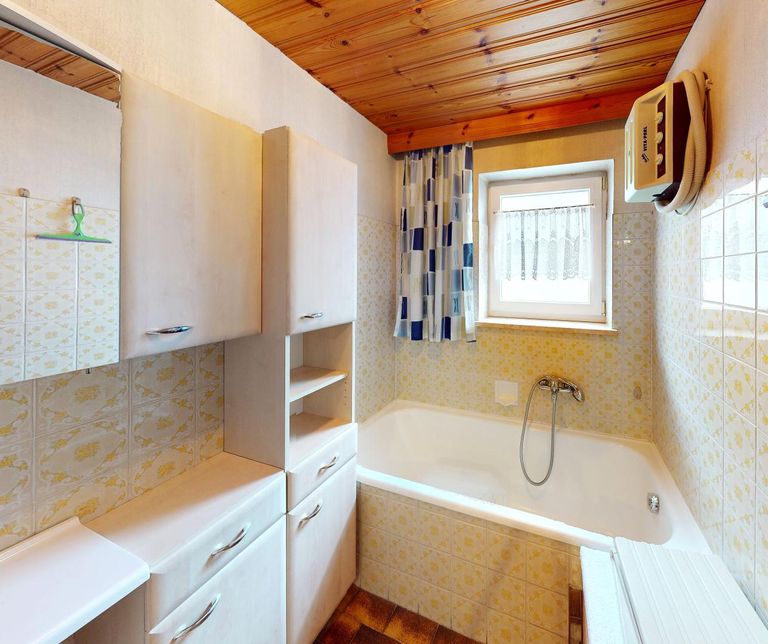 Landeck - Wohnung Top 2 - Badezimmer