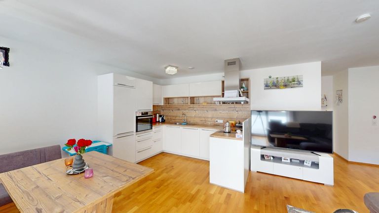 Prutz - Wohnung - Koch-Essbereich