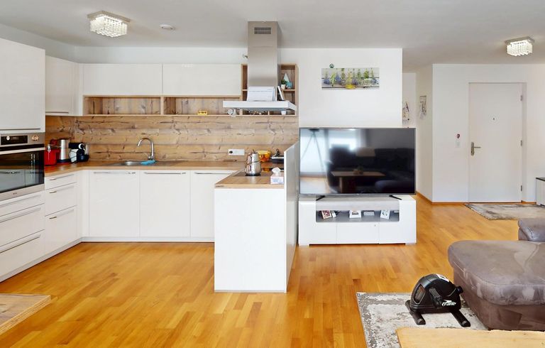 Prutz - Wohnung - Küche