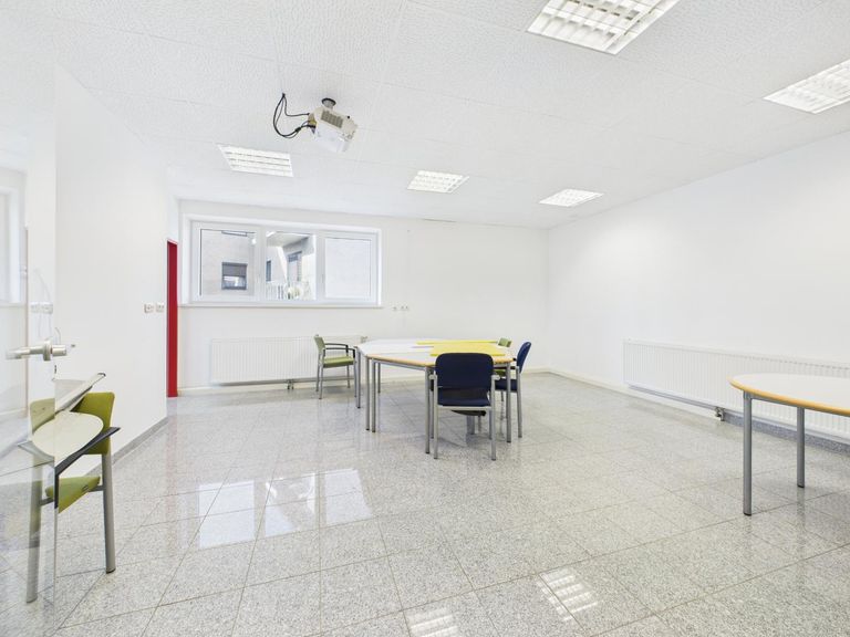 Bürofläche OG 11