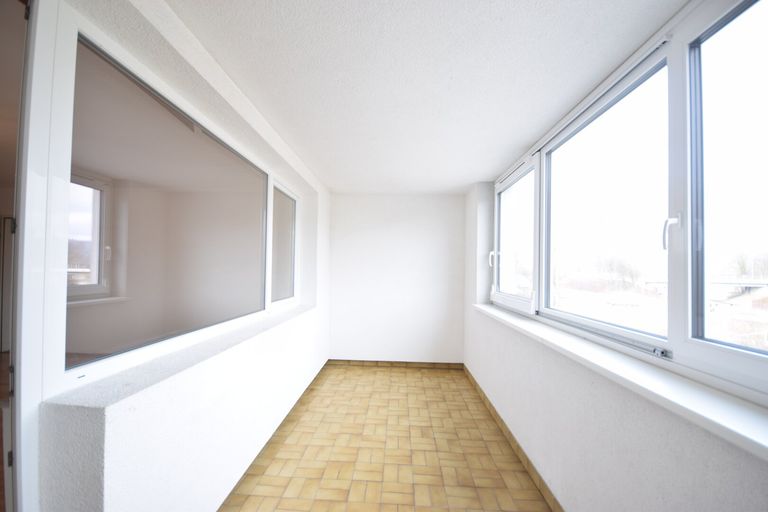 Loggia - Große 3,5 Zimmer Wohnung mit Loggia Miete Bergheim Salzburg