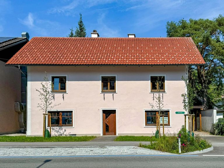 Direkt im ORT - WOHN-Geschäftshaus