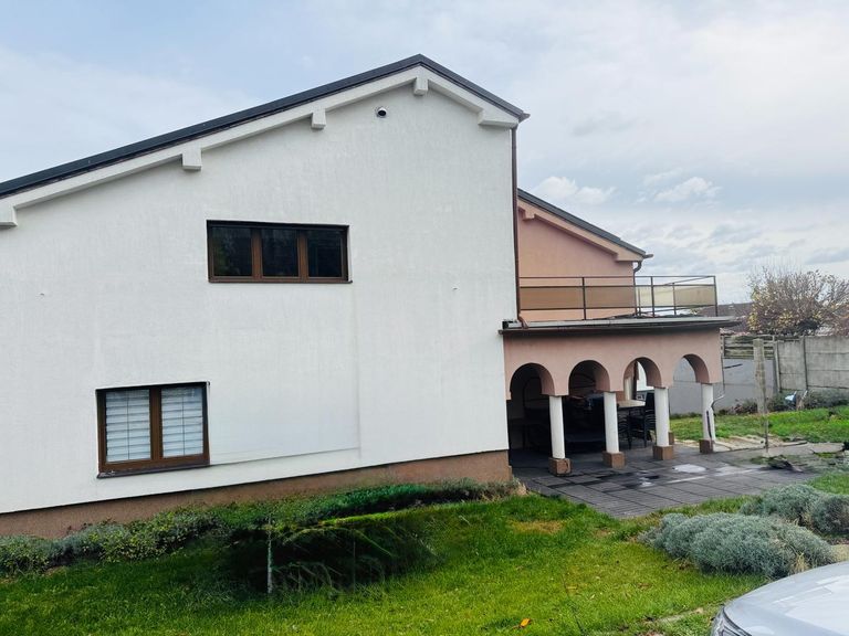 Ansicht Eingangsbereich vom Haus