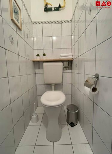 Einrichtungsvoschlag WC KI generiert