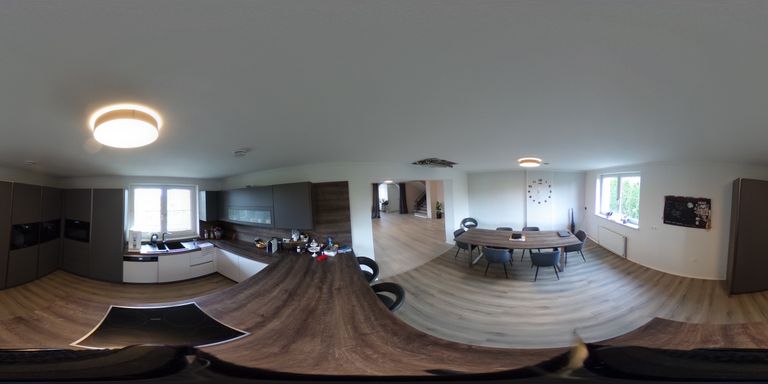 EG offene Küche mit Speisebereich