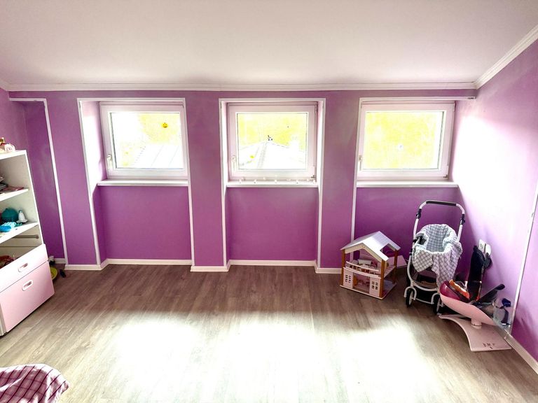 OG Zimmer mir begehbarer Garderobe